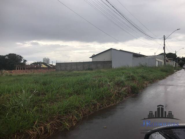 Lote para Venda em Goiânia - 4