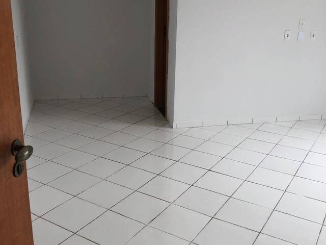 Casa para Venda em Goiânia - 3