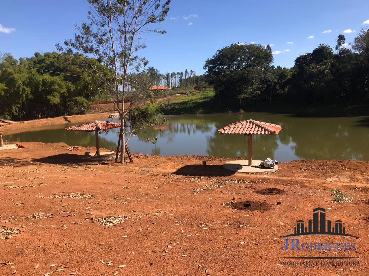 Casa de Condomínio à venda com 2 quartos, 1875m² - Foto 35