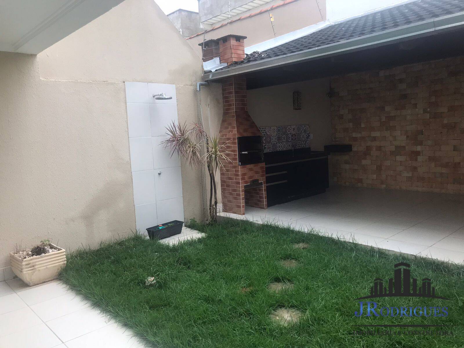 Casa à venda com 4 quartos, 210m² - Foto 17